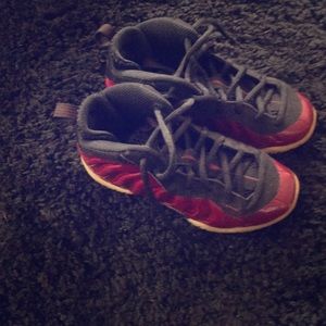 Children’s Foams Size 12